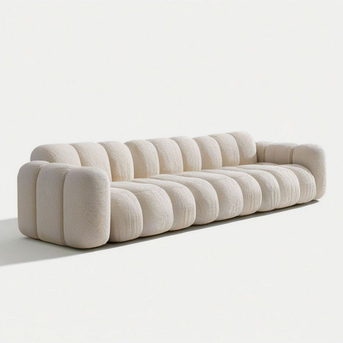3-Sitzer-Sofa in Creme, 240 × 95 × 72 cm, Polyester-Bouclé mit Schaumstoffpolsterung